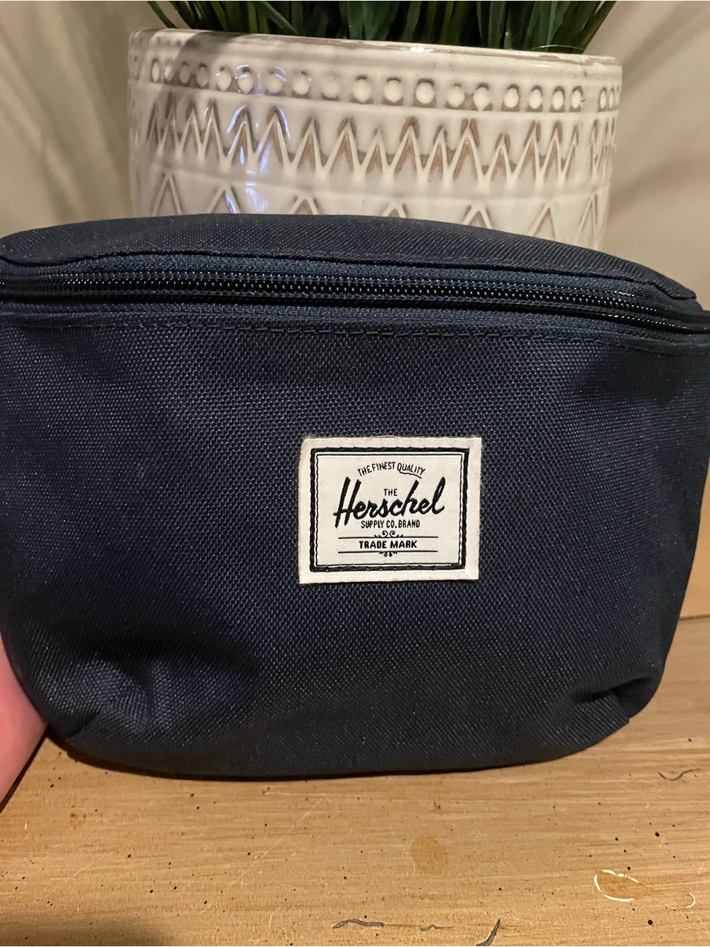 Herschel Supply Company Dark Navy Fanny Pack bag with Logo Patch. Unisex